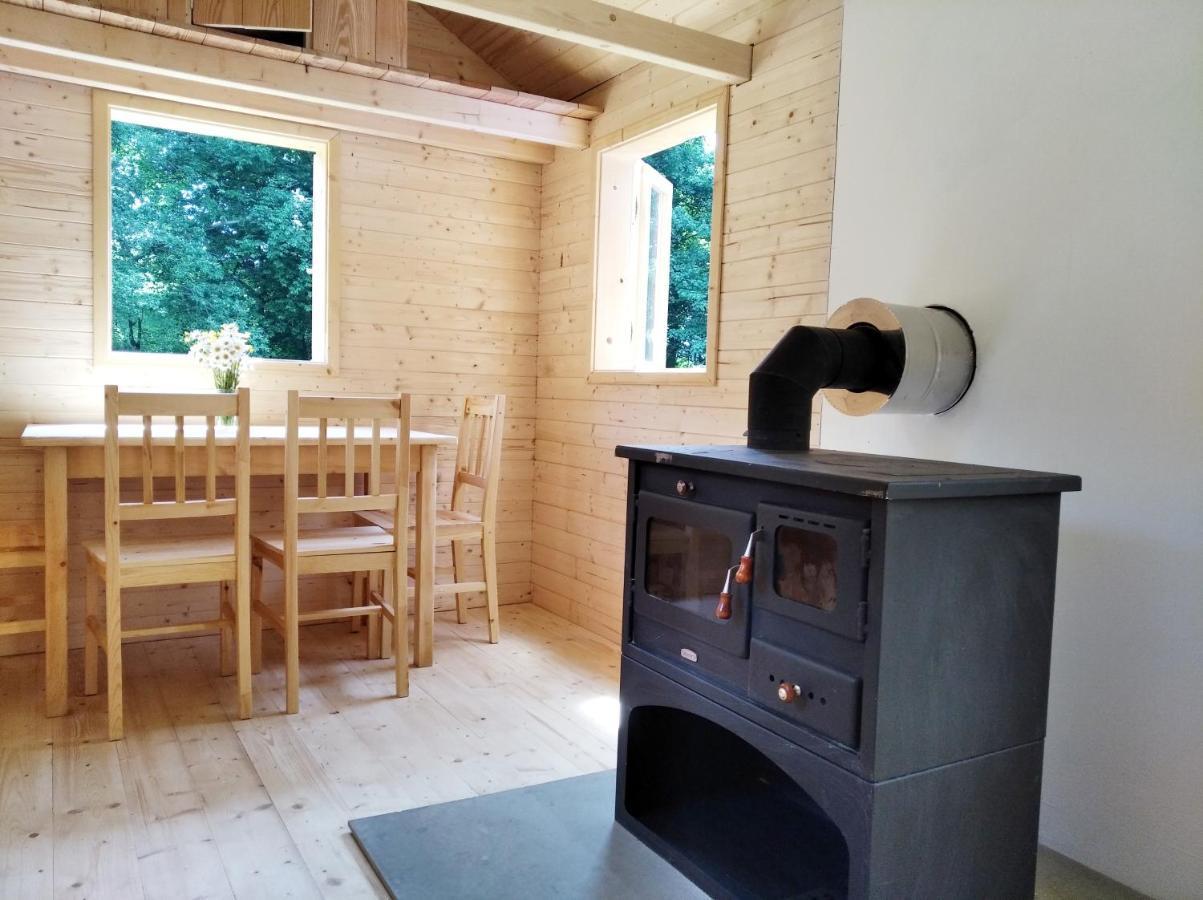 Celorocni Glamping V Pohodlnem Domecku Villa Výprachtice Eksteriør bilde
